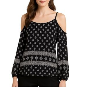 Elan Black and White Boho Pattern Open Shoulder Shirt